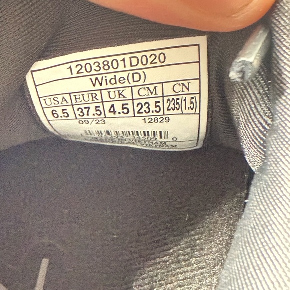 Brooks Women's Ghost 15 - Picture 5 of 9